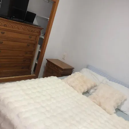 Guest house Privada En Piso Compartido - Nr 2 *